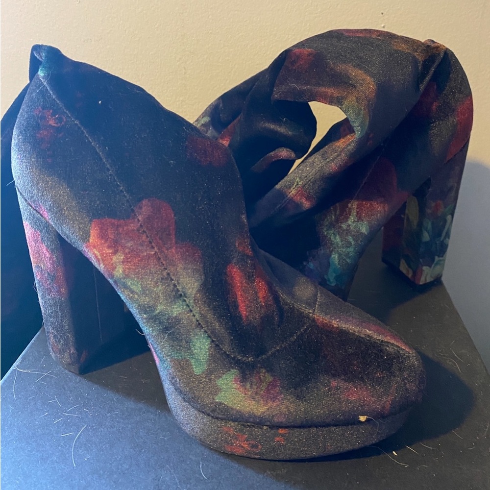 Madden Girl Groupie boots - Picture 5 of 6